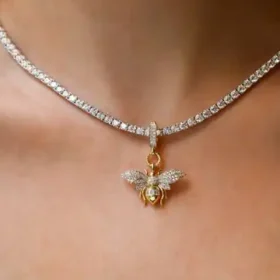 Bee Mine Altın Arı Kolye Ucu