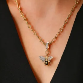 Bee Mine Altın Arı Kolye Ucu