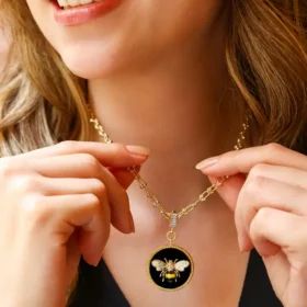 Bee Mine Altın Arı Kolye Ucu