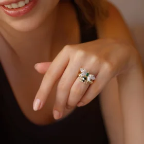 Bee Mine Altın Arı Yeşil Taşlı Yüzük