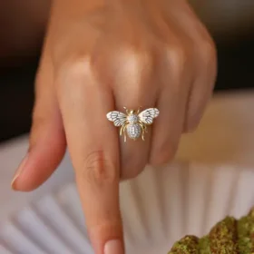 Bee Mine Altın Arı Yüzük