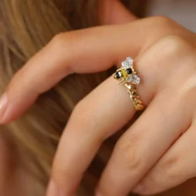 Bee Mine Altın Arı Yüzük