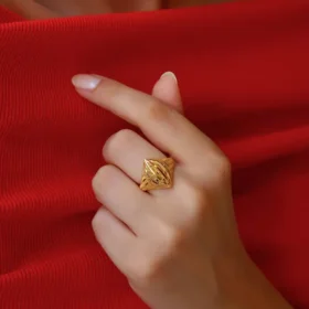 Zarafet Altın Yüzük