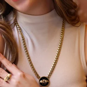 Bee Mine Altın Arı Zincirli Kolye