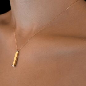 14 Ayar Altın Dikey Dikdörtgen Objeli Kolye