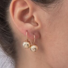 14 Ayar Altın Kalem İşlemeli Orta Top Küpe