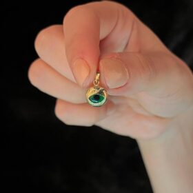 14 Ayar Altın Kalemli Yeşil Göz Kolye Ucu