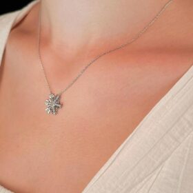 14 Ayar Altın Kar Tanesi Kolye Taşlı