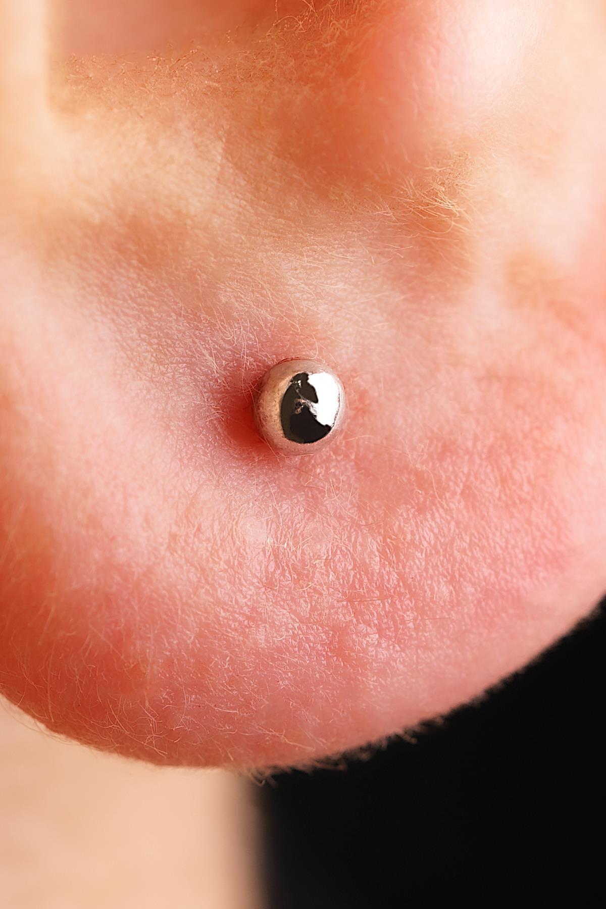 14 Ayar Altın Mini Yuvarlak Top Küpe Erkek - Görsel 5