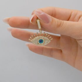 14 Ayar Altın Taşlı Kilit Detaylı Kirpikli Göz Kolye Ucu