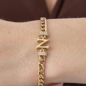 14 Ayar Altın Taşlı N Harfli Gurmet Bileklik