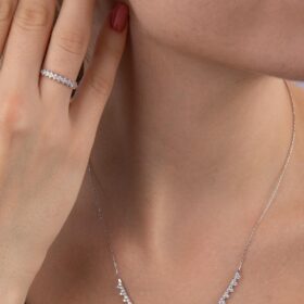 14 Ayar Altın Taşlı Piramit Desenli Set