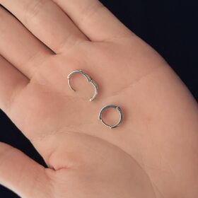 14 Ayar Altın Tek Taş Detaylı Mini Halka Küpe