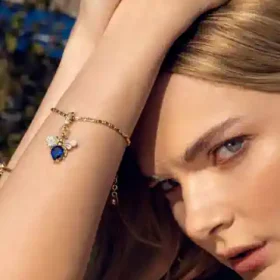 Bee Mine Altın Arı Lacivert Taşlı Kolye Ucu