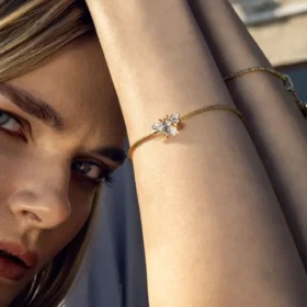 Bee Mine Altın Arı Bileklik