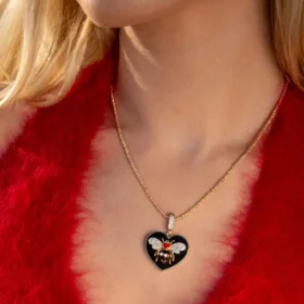 Bee Mine Altın Siyah Kalp Kolye Ucu