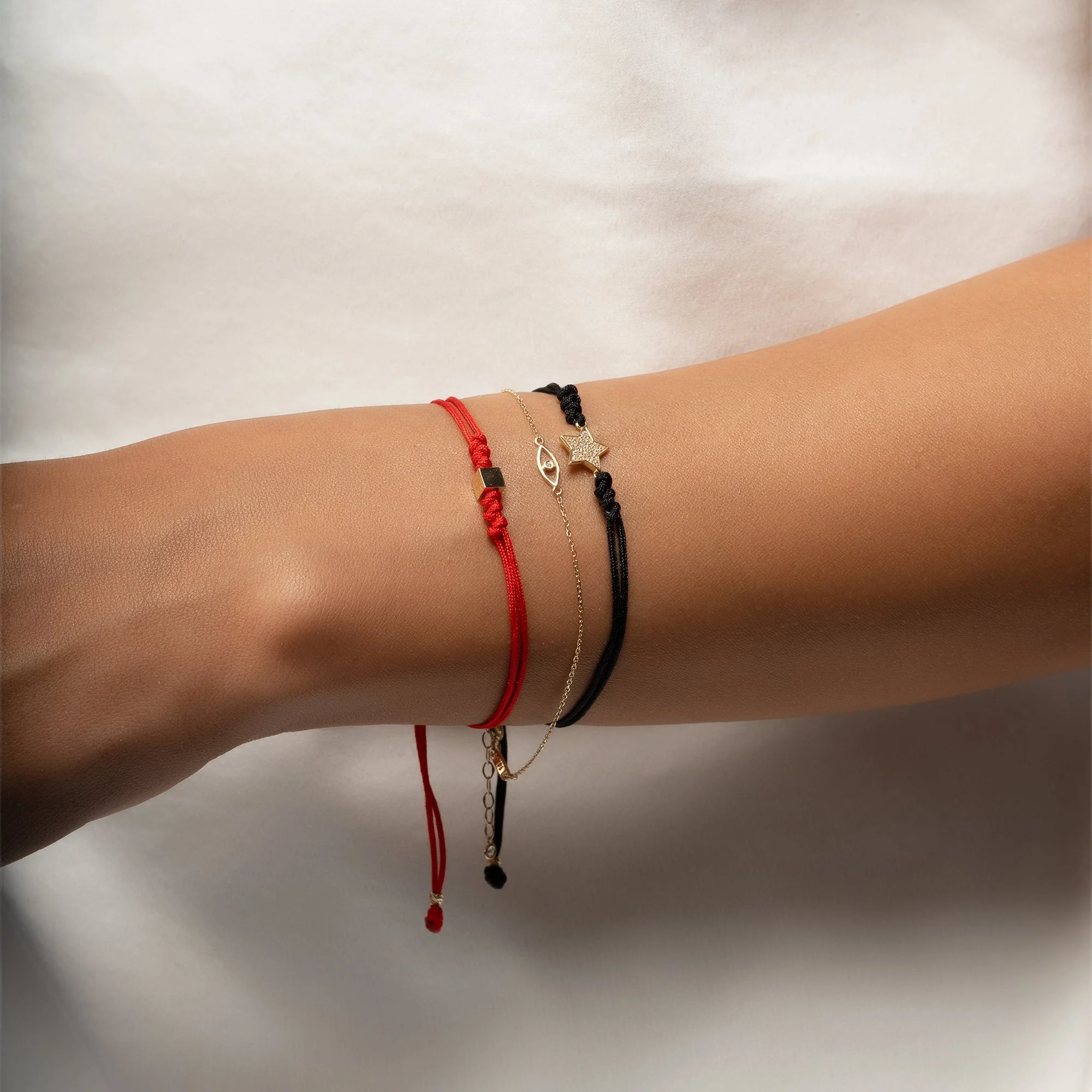 Motto Altın Taşlı Yıldız İpli Bileklik - Görsel 4