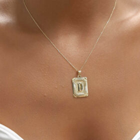 14 Ayar Altın Dikdörtgen Harf Kolye
