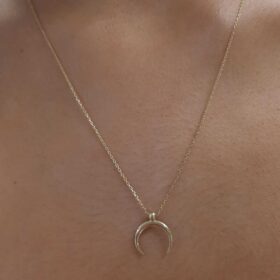 14 Ayar Altın Ters Ay Kolye