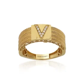 Kırmızı Altın V Harf Yüzük