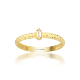 Altın Taşlı Yüzük